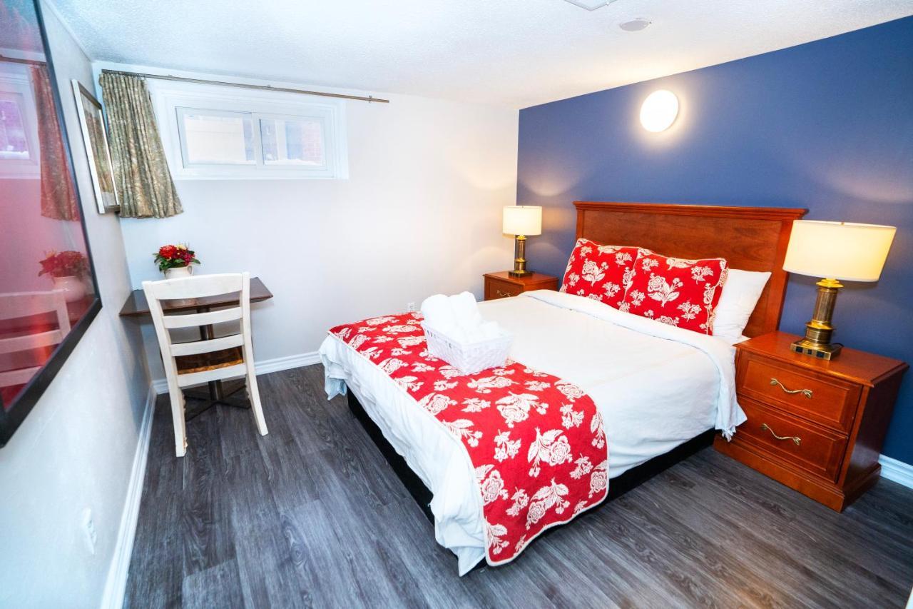 Cozy 3Br 2Bth Lower Unit, A Min To Hwy401, 404 & Dvp Villa Toronto Eksteriør bilde
