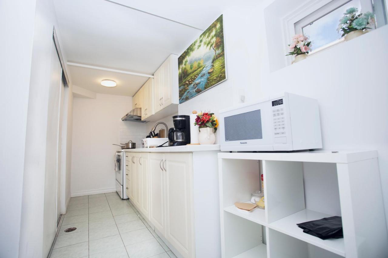Cozy 3Br 2Bth Lower Unit, A Min To Hwy401, 404 & Dvp Villa Toronto Eksteriør bilde